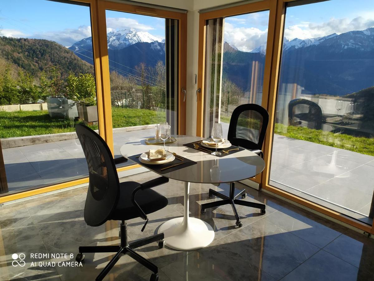 In The Heart Of Nature With An Unique View Plan Montmin エクステリア 写真